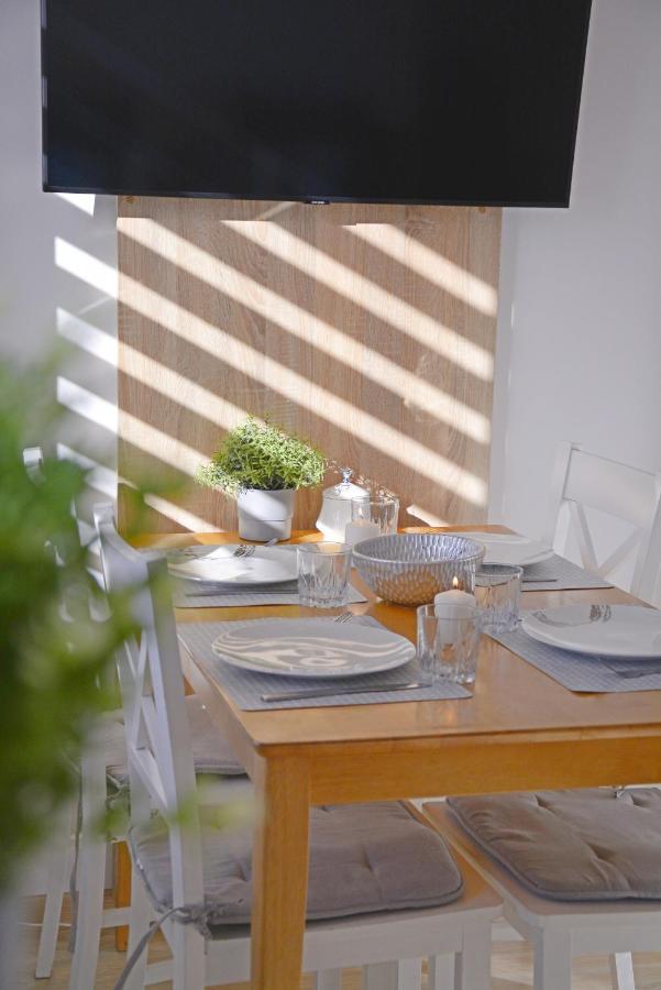 Bryza - Osiedle Kwartal Rozy Wiatrow - Centrum Apartment Swinemünde